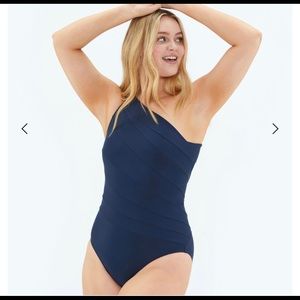Summersalt sidestroke one-pice bathing  suit